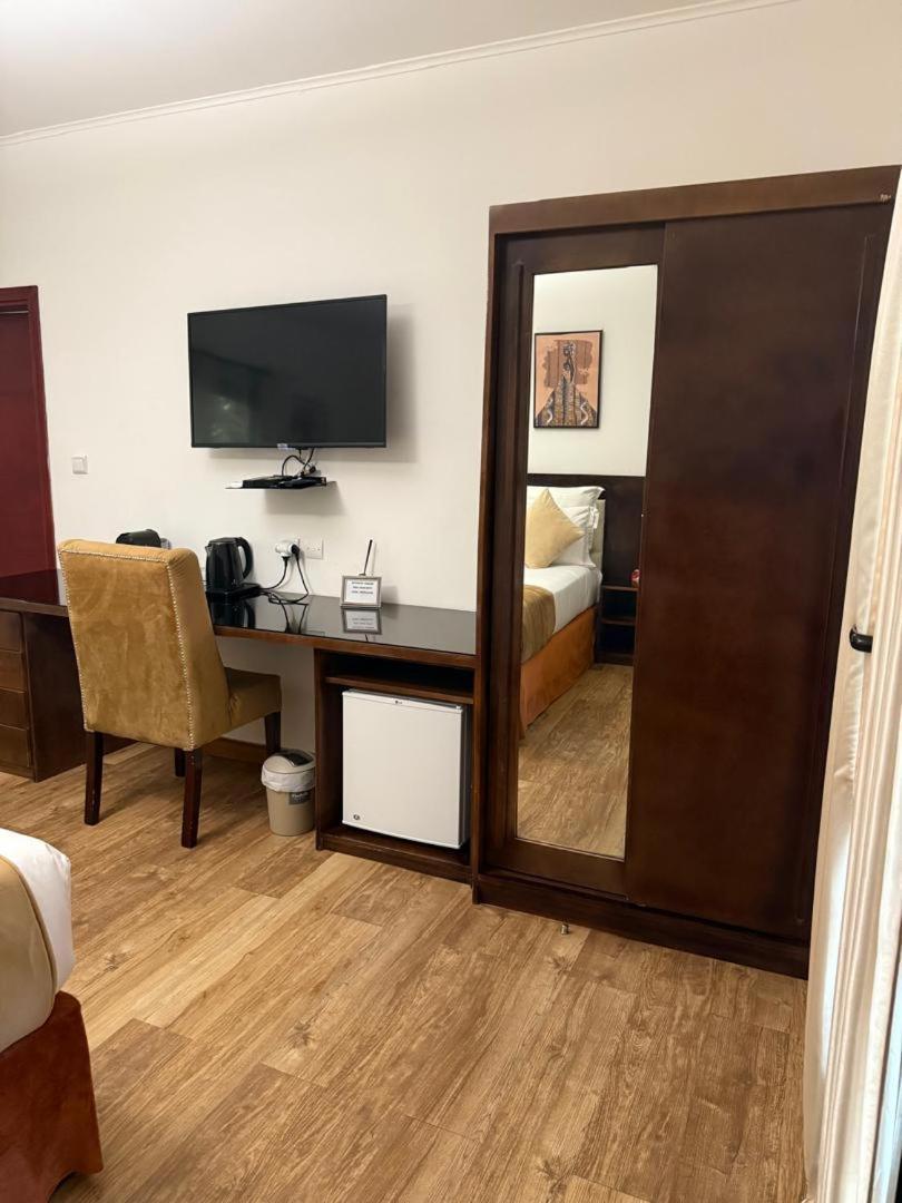 Residence Hoteliere Oceane Libreville Exterior photo