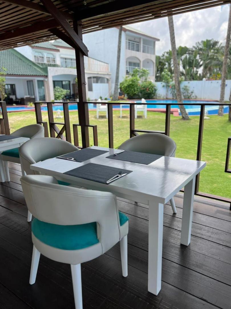 Residence Hoteliere Oceane Libreville Exterior photo