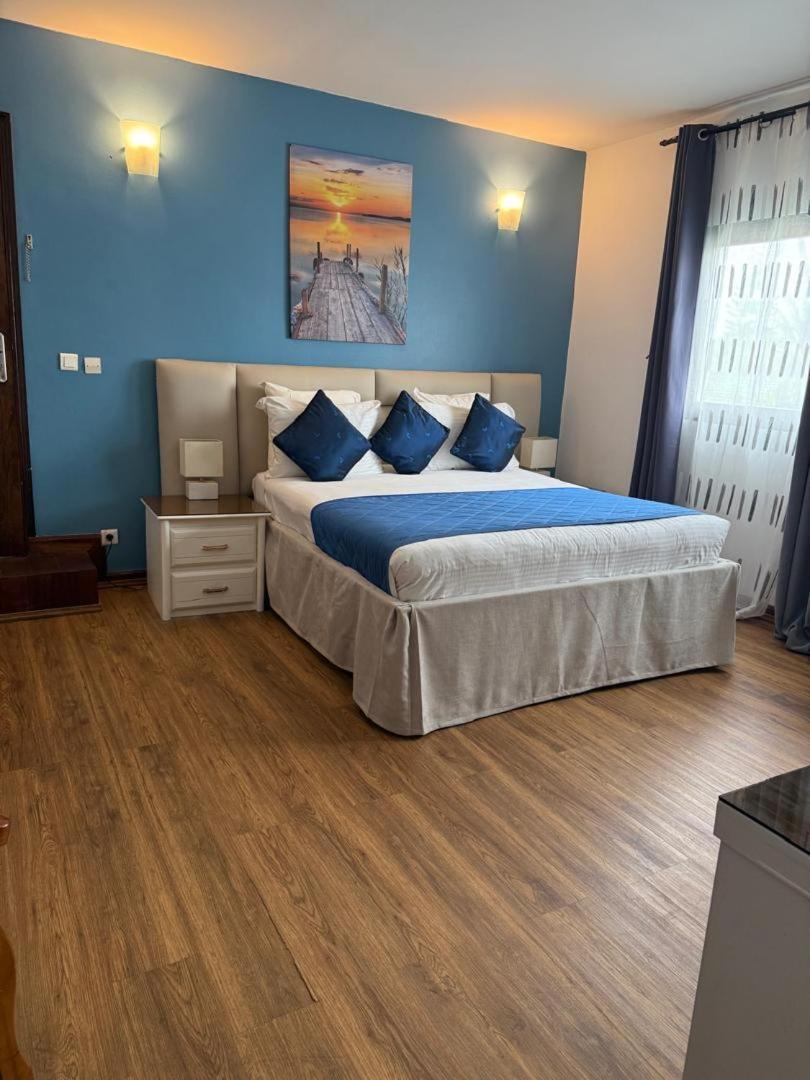Residence Hoteliere Oceane Libreville Exterior photo